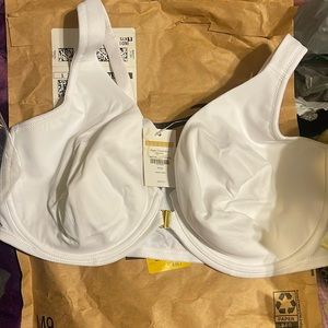 Front close bra